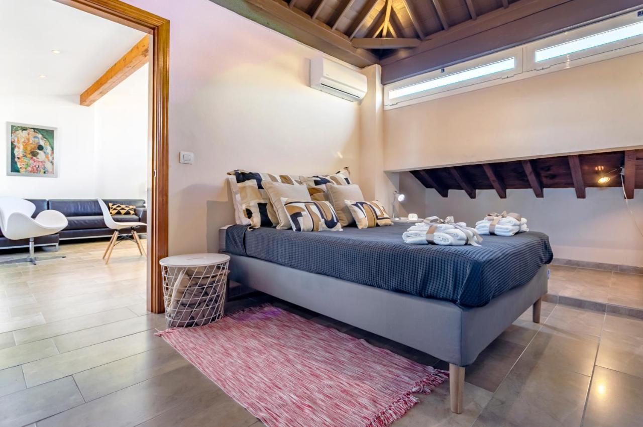 -malagasunapts-private Terrace Penthouse Lägenhet