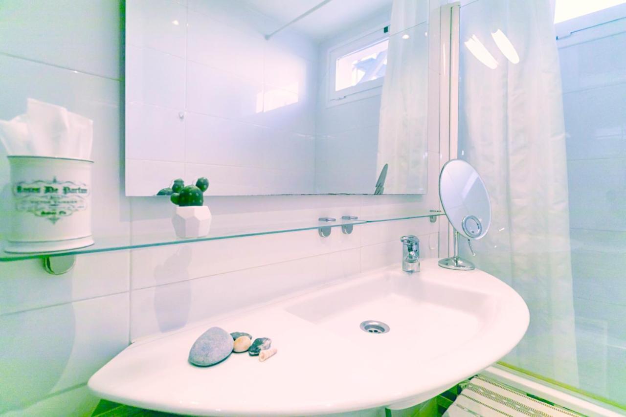 -malagasunapts-private Terrace Penthouse Lägenhet